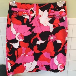 Pink, and black Andrea Viccaro skirt.Bow pockets